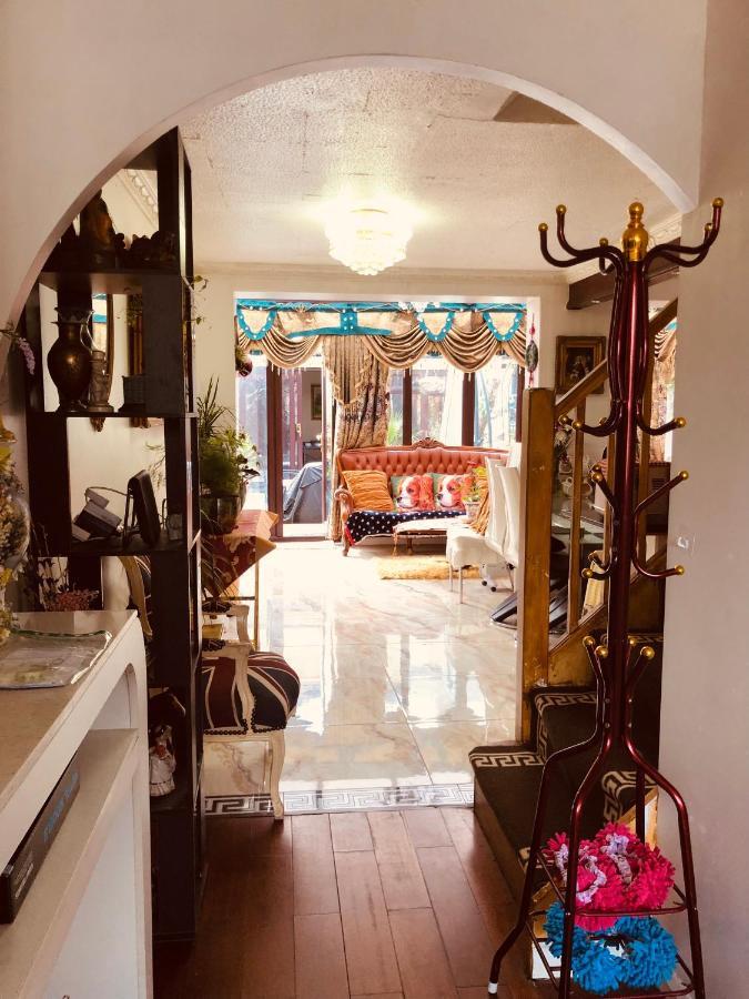 Cheerful 4 Bedroom House With Garden Free Parking London Exteriör bild